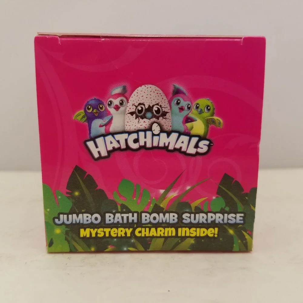 Hatchimals Jumbo Bath Bomb Surprise Chirpin' Cherry Scented